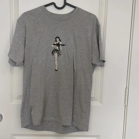 Vintage Pin-up Girl Tee